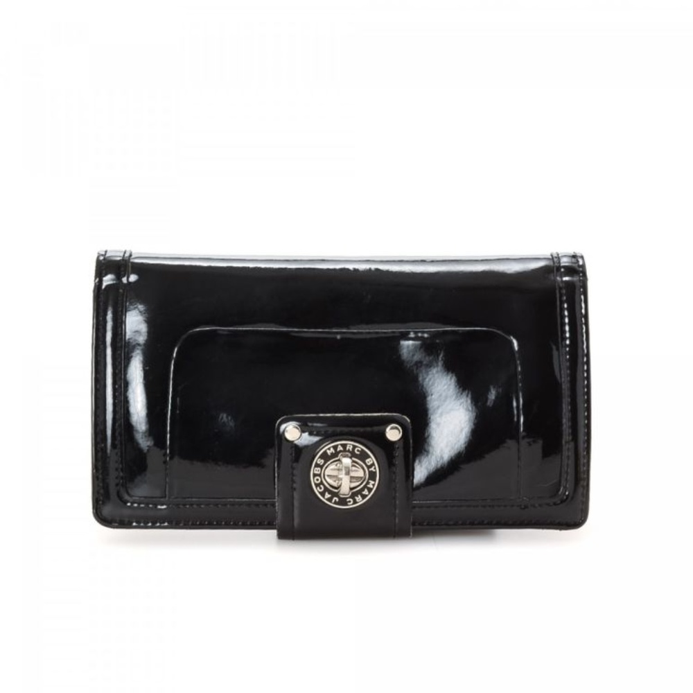 Marc by Marc Jacobs Totally Turnlock Wallet